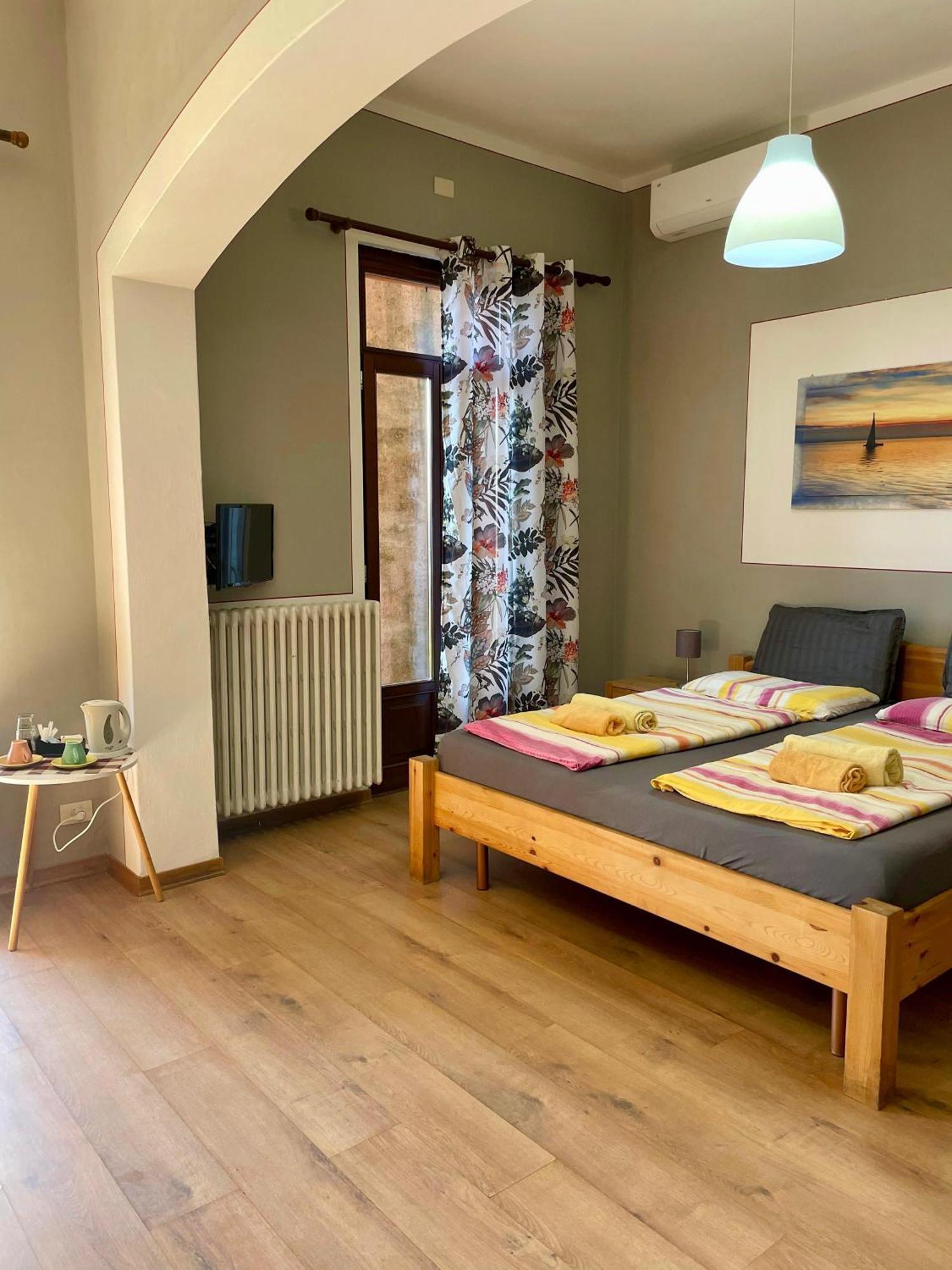 Villa Angelina Guest House Cannero Riviera Kültér fotó